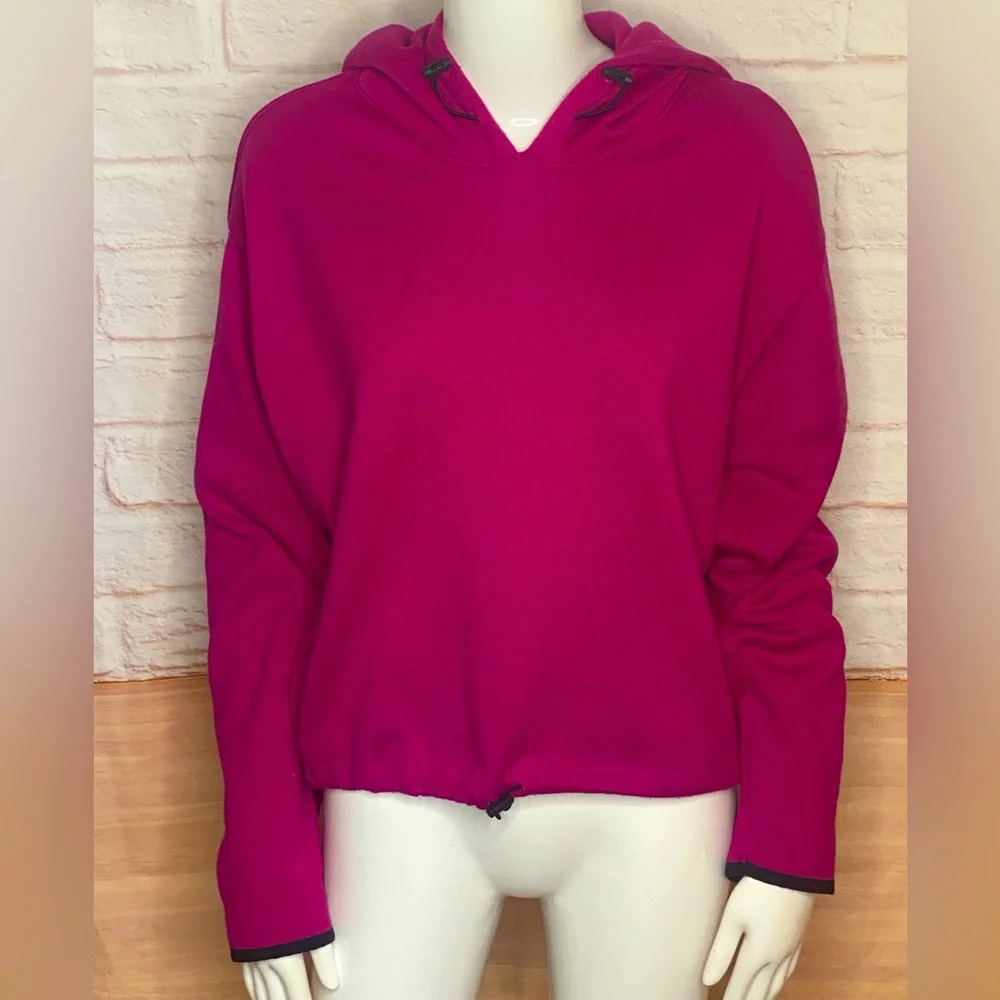 Pink victoria’s Secret woman sweater size L - Picture 1 of 7